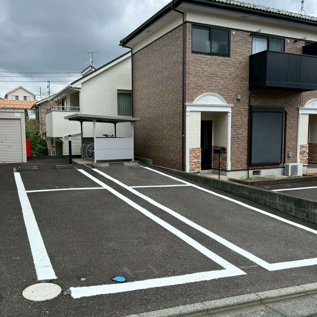 本日は、嬉しいことに2件目の白線区画線工事のご依頼をいただき...