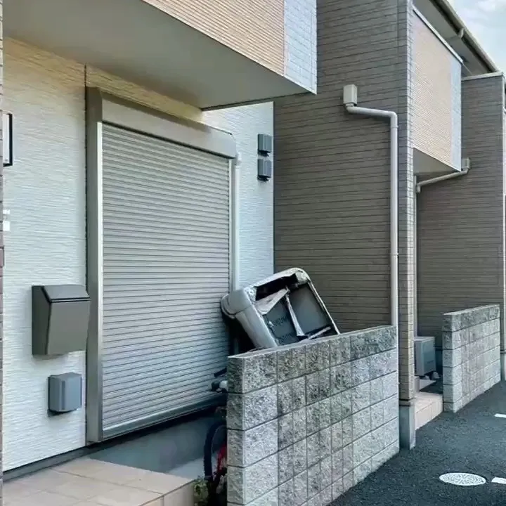 こんにちは、皆さん！🌈このたび、羽生市で行った屋根・外壁塗装...